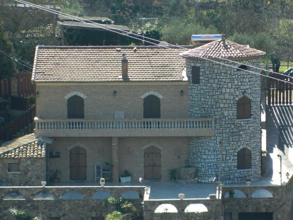מלון Valguarnera Caropepe Castello מראה חיצוני תמונה